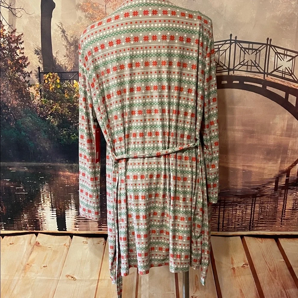 Cozy Gray and Red Women's Pajama Set - Picture 6 of 13